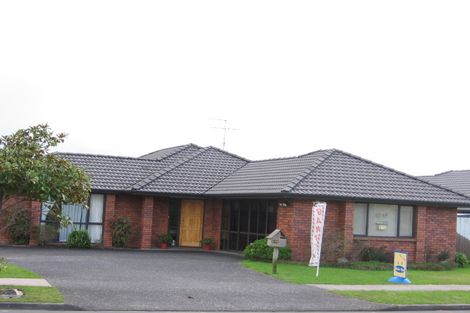 Photo of property in 233 Kilkenny Drive, East Tamaki Heights, Auckland, 2016