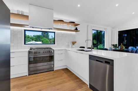 Photo of property in 6e Burns Street, Westown, New Plymouth, 4310