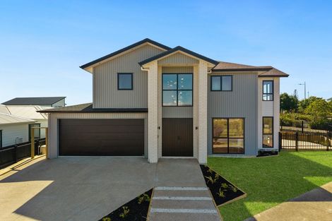 Photo of property in 2 Laurel Drive, Rosehill, 2113