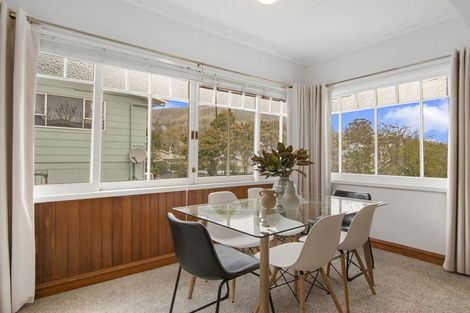 Photo of property in 23 Tipahi Street, Nelson South, Nelson, 7010