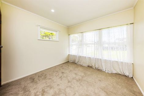 Photo of property in 65 Christmas Road, Manurewa, Auckland, 2102