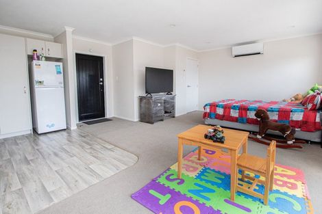 Photo of property in 9u2 Heath Street, Saint Andrews, Hamilton, 3200
