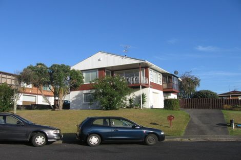 Photo of property in 24 Marcel Place, Glenfield, Auckland, 0629
