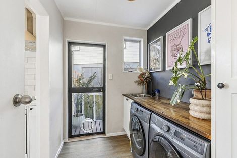 Photo of property in 2 Adventure Drive, Whitby, Porirua, 5024