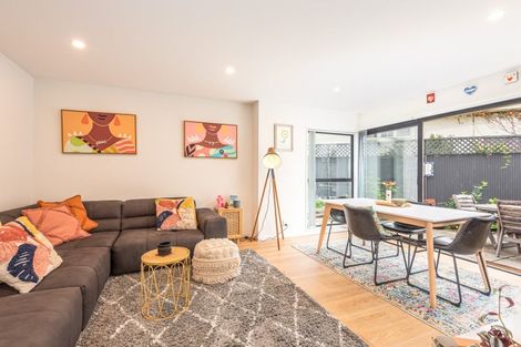 Photo of property in 2/56 Saint James Avenue, Papanui, Christchurch, 8053