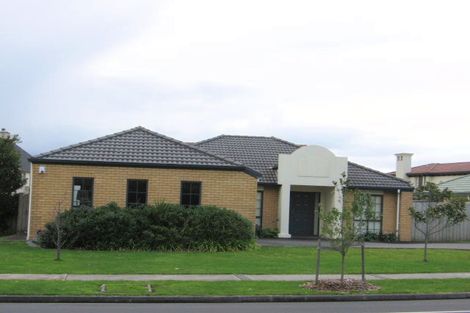 Photo of property in 237 Kilkenny Drive, East Tamaki Heights, Auckland, 2016