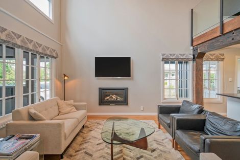 Photo of property in 5 Laura Place, Whitianga, 3510