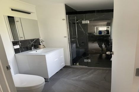 Photo of property in 48 Tiri Tiri Road, Birkdale, Auckland, 0626