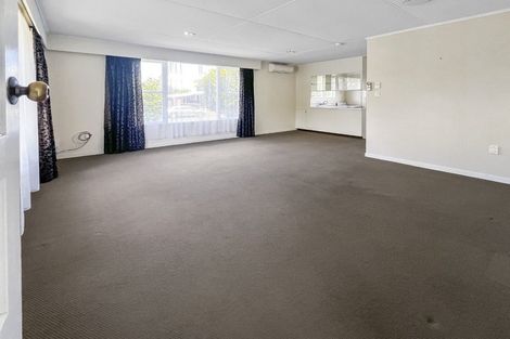 Photo of property in 75-77 Buick Crescent, Awapuni, Palmerston North, 4412