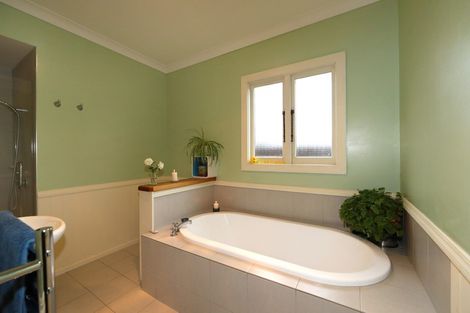 Photo of property in 404 Frederick Street, Mahora, Hastings, 4120