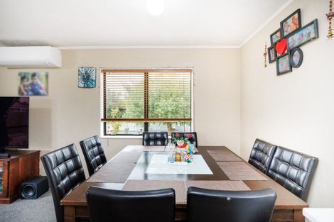 Photo of property in 5 Cargill Grove, Kelvin Grove, Palmerston North, 4414