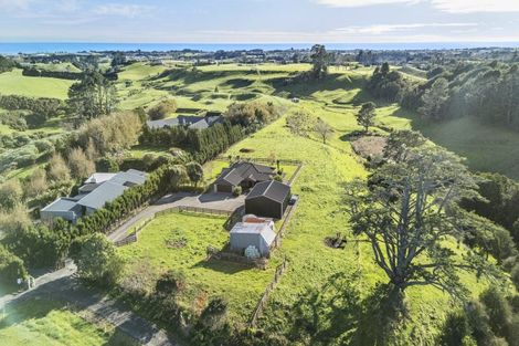 Photo of property in 334 Henwood Road, Hillsborough, New Plymouth, 4372