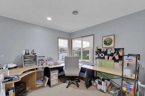 Photo of property in 33 Grace Avenue, Rototuna North, Hamilton, 3210