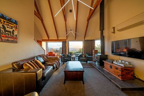 Photo of property in 245 Cannon Hill Crescent, Mount Pleasant, Christchurch, 8081