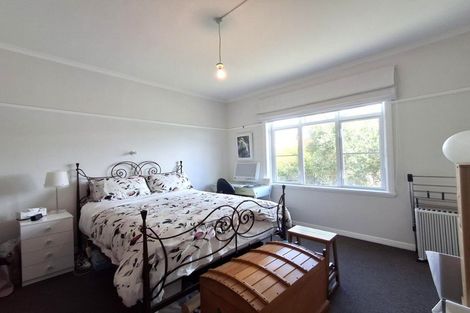 Photo of property in Nissen Court, 11f Hawker Street, Mount Victoria, Wellington, 6011