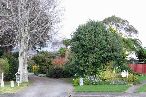 Photo of property in 9 Paretai Grove, Waikanae, 5036