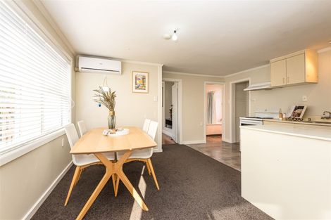 Photo of property in 17 Ensors Road, Opawa, Christchurch, 8023
