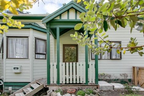 Photo of property in 101 Shakespeare Road, Bluff Hill, Napier, 4110
