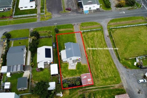 Photo of property in 39 Domett Street, Opunake, 4616