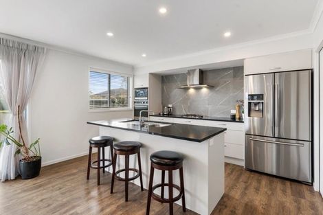Photo of property in 77a Riverside Road, Orewa, 0931