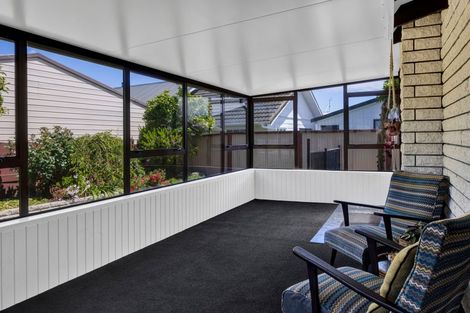 Photo of property in 10 Kamahi Avenue, Hawera, 4610