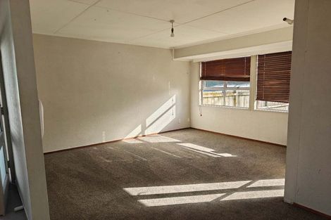 Photo of property in 91 Arimu Road, Papakura, 2110