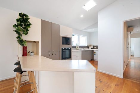 Photo of property in 174 Don Buck Road, Massey, Auckland, 0614