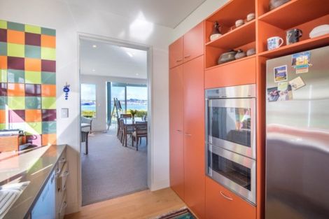 Photo of property in 59a Stanley Point Road, Stanley Point, Auckland, 0624