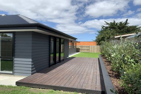 Photo of property in 19 Mill Street, Marton, 4710