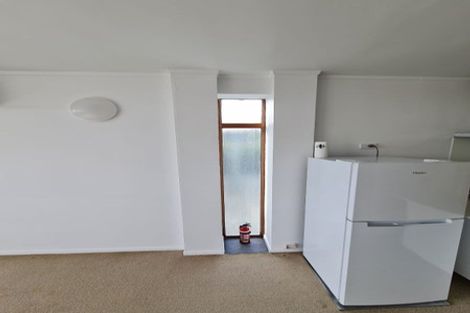 Photo of property in 17f6 Wrights Hill Road, Karori, Wellington, 6012