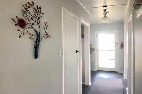 Photo of property in 2 Mccarthy Terrace, Waipukurau, 4200