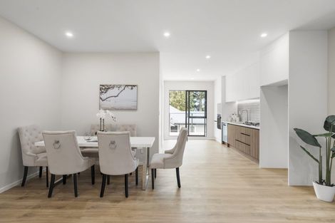 Photo of property in 15d/1 Verran Road, Birkenhead, Auckland, 0626