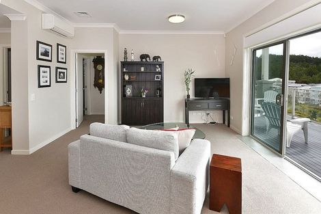 Photo of property in 84 Landmark Terrace, Orewa, 0931