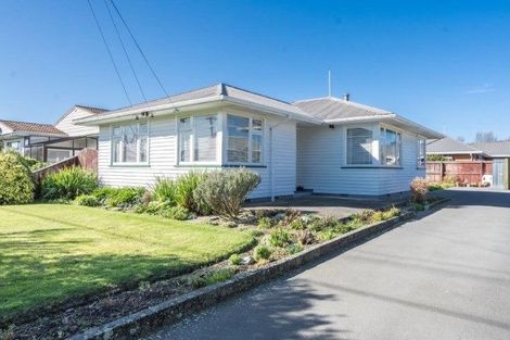 Photo of property in 15 Gainsborough Street, Hoon Hay, Christchurch, 8025