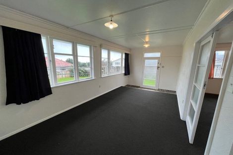 Photo of property in 12a/1 Walsh Road, Westown, New Plymouth, 4310