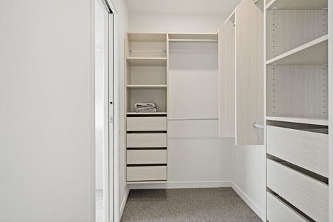 Photo of property in 9 Golden Fall Road, Hobsonville, 0616