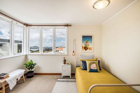 Photo of property in 2/160 Mokoia Road, Chatswood, Auckland, 0626