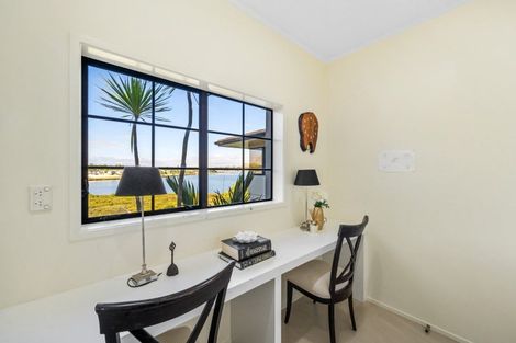 Photo of property in 38 Venus Place, Half Moon Bay, Auckland, 2012