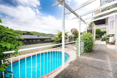 Photo of property in 1 Seymour Street, Picton, 7220