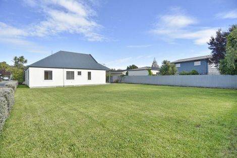 Photo of property in 11a Coates Place, Rangiora, 7400