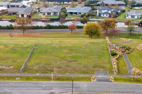 Photo of property in 10 Village Green Drive, Huntingdon, 7774