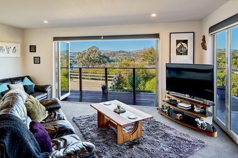 Photo of property in 92 Mana View Road, Paremata, Porirua, 5026