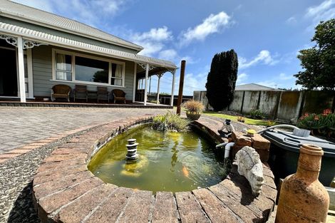 Photo of property in 58 Seymour Street, Waitara, 4320