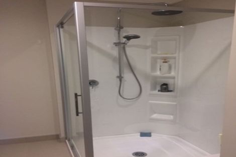 Photo of property in 14a Gracechurch Drive, Flat Bush, Auckland, 2016