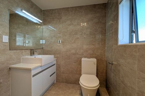 Photo of property in 16 Kira Road, Flat Bush, Auckland, 2016