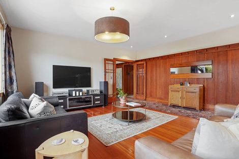 Photo of property in 222 Edgeware Road, Edgeware, Christchurch, 8013