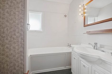 Photo of property in 47 Ridge Road, Howick, Auckland, 2014