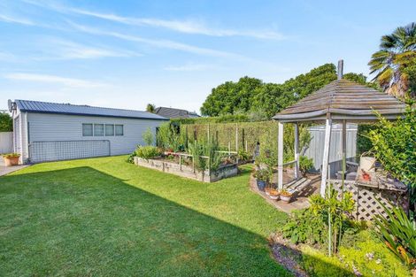 Photo of property in 1111 Haig Street, Parkvale, Hastings, 4122
