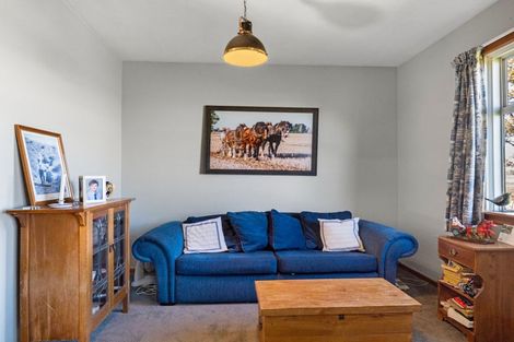 Photo of property in 2890 Christchurch Akaroa Road, Prices Valley, Little River, 7591