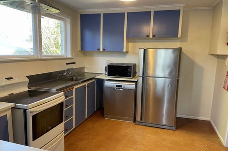 Photo of property in 15 Somme Crescent, Hillcrest, Hamilton, 3216